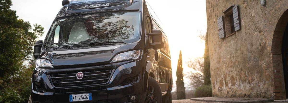 Mobilvetta Admiral: compacte luxe buscamper Mobilvetta Admiral buscamper luxe Italiaans design