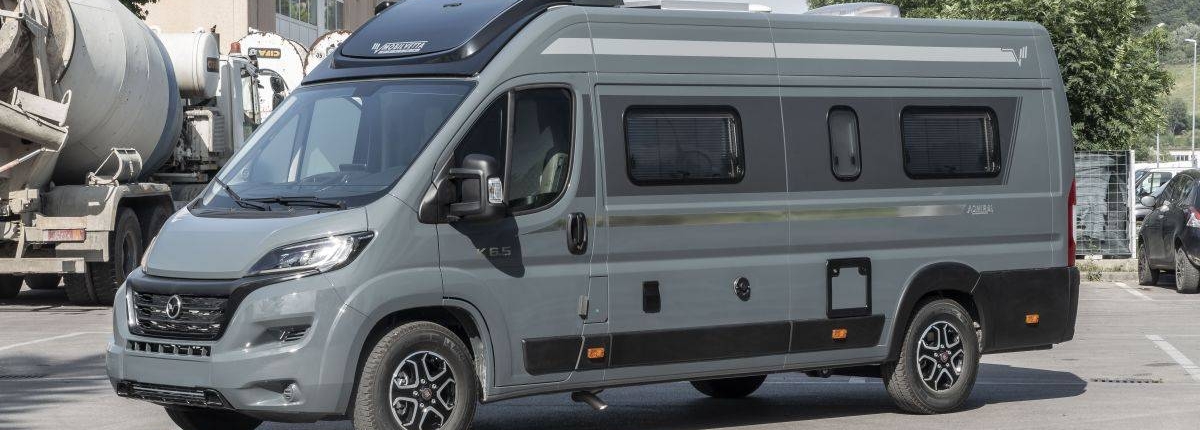 Mobilvetta Admiral: compacte luxe buscamper Mobilvetta Admiral buscamper luxe Italiaans design
